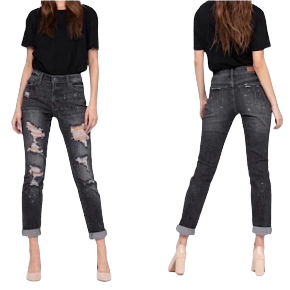 Judy Blue Black Distressed “Destroyed” Boyfriend Jeans Size 28
